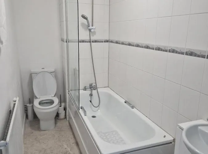 13 Grosvenor House, Tatil Evi